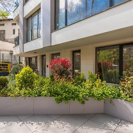 Διαμέρισμα Paris Garden Boutique