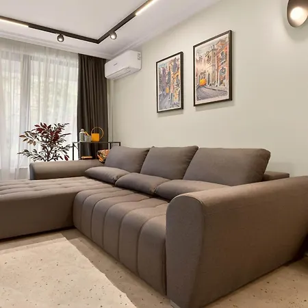 Paris Garden Boutique Apartament Warna