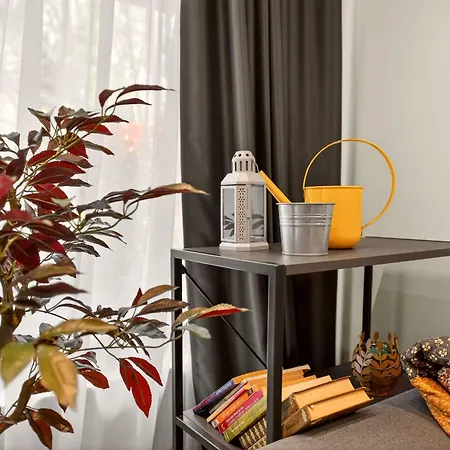 Paris Garden Boutique Apartament Warna