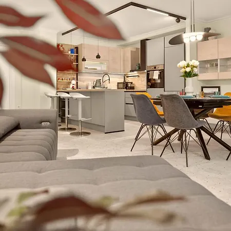 Paris Garden Boutique Βάρνα