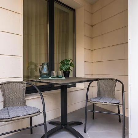 Paris Garden Boutique Διαμέρισμα Βάρνα