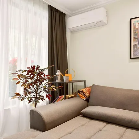 Διαμέρισμα Paris Garden Boutique Βάρνα