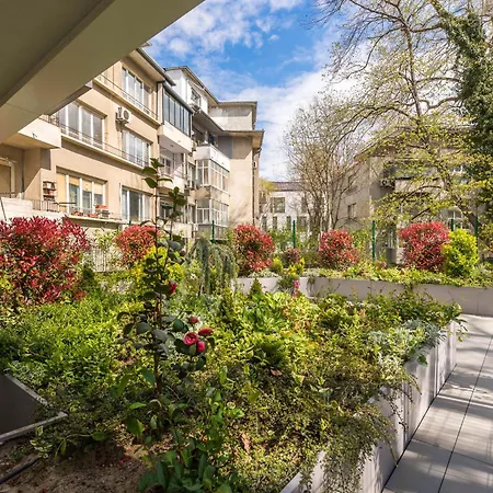 Διαμέρισμα Paris Garden Boutique Βάρνα
